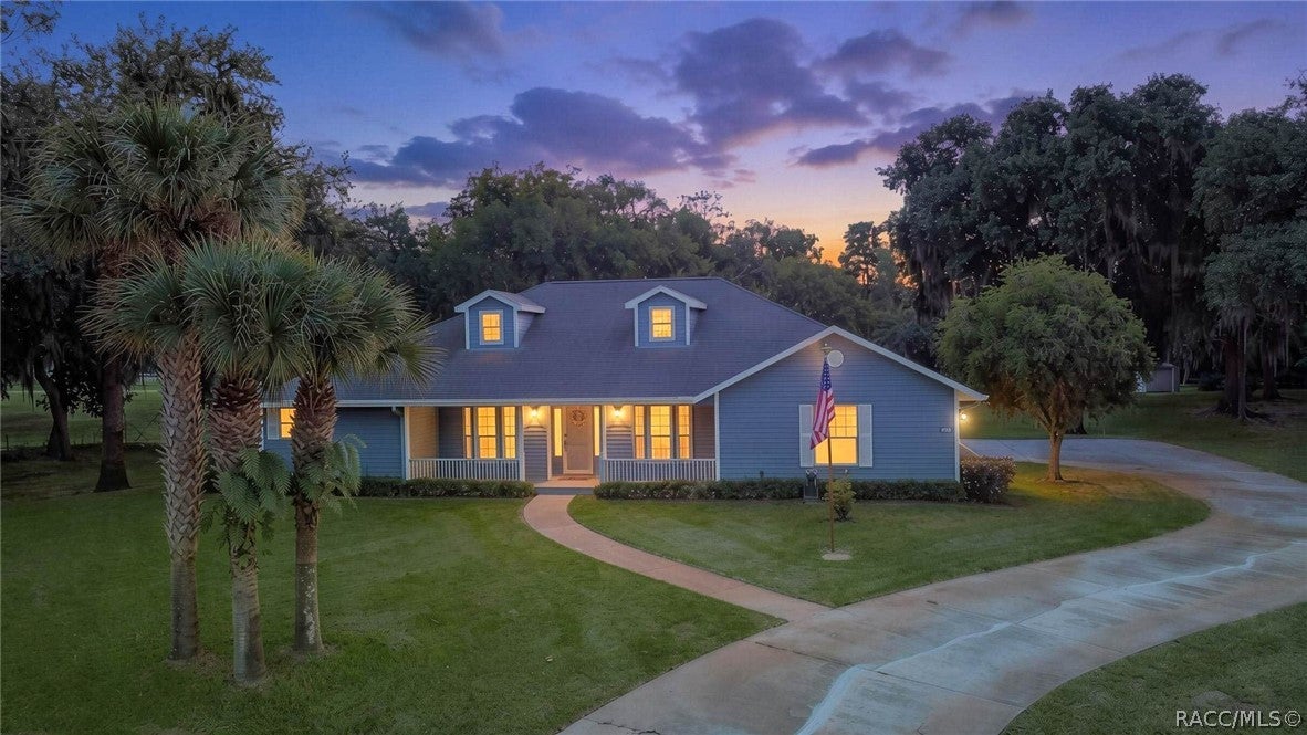 210 Horse Prairie Rd, Inverness, FL 34450