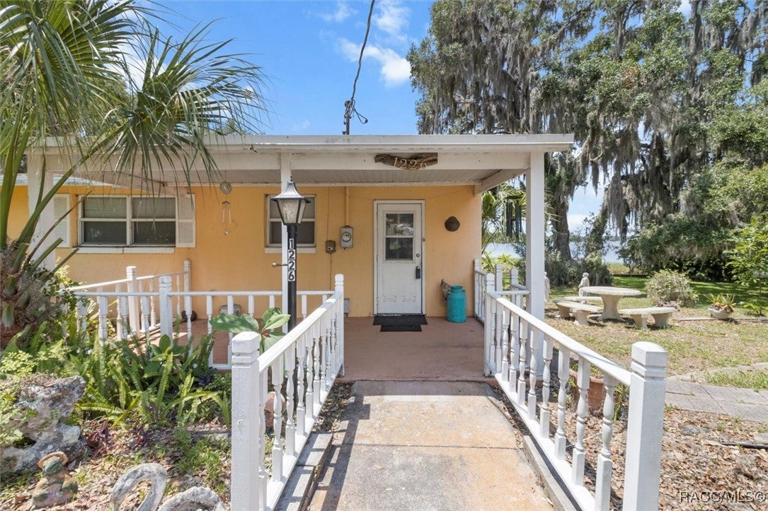 1226 S Telephone Point Rd, Inverness, FL 34450 photo
