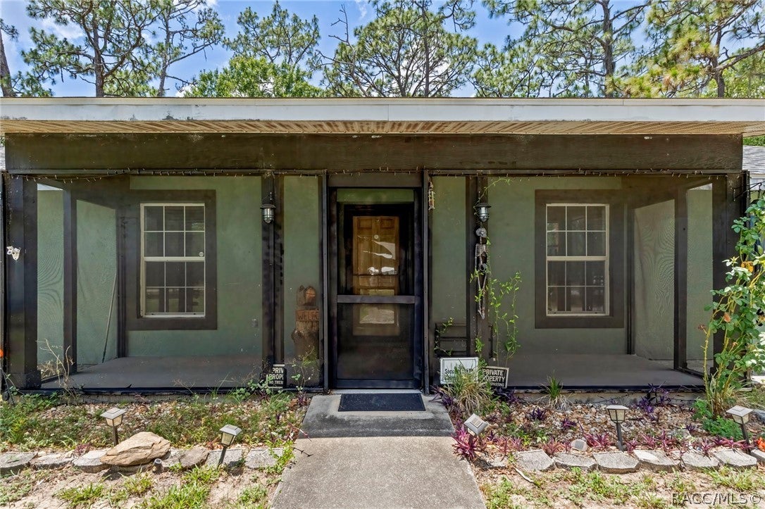 1710 S Iroquois Ave, Homosassa, FL 34448 photo
