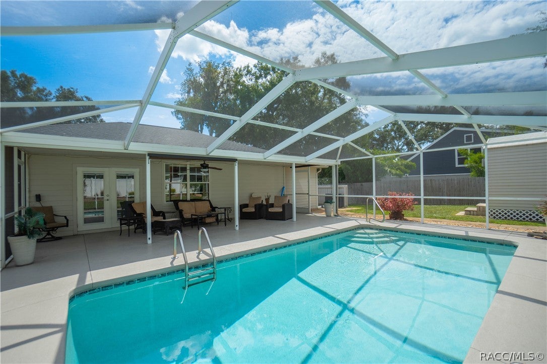 7739 E Pocono Dr, Inverness, FL 34450 photo