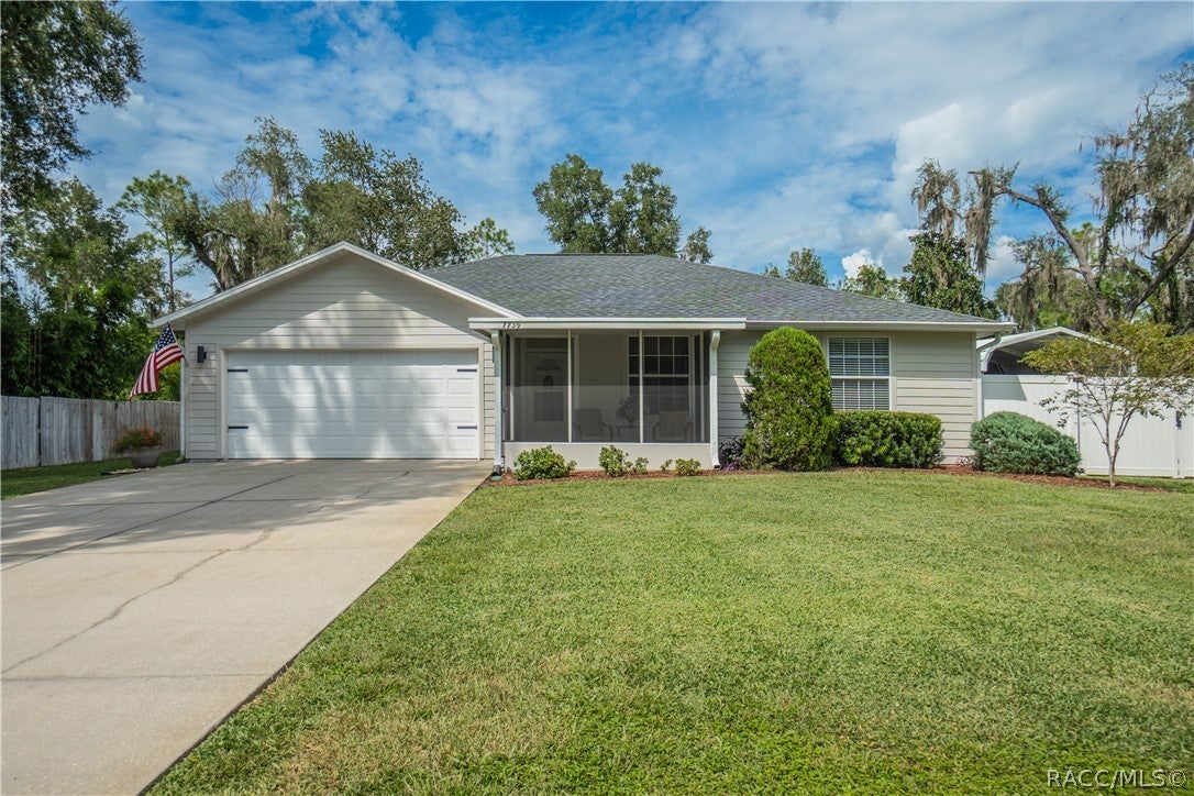 7739 Pocono Dr, Inverness, FL 34450