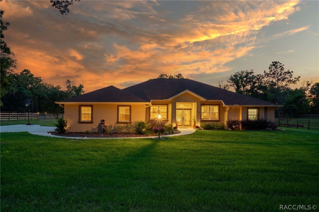 2402 N Stampede Dr, Beverly Hills, FL 34465 photo