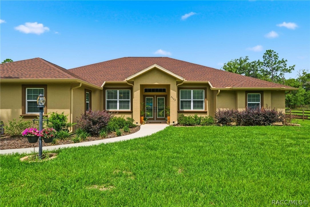 2402 Stampede Dr, Beverly Hills, FL 34465
