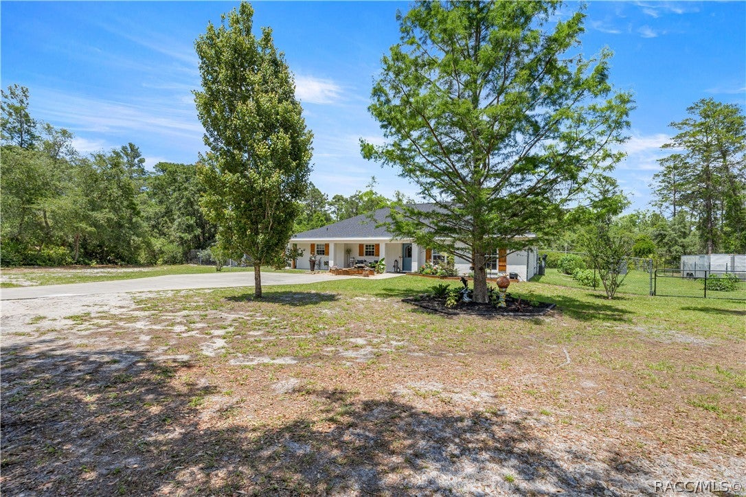 495 Fisher Rd, Ocklawaha, FL 32179 photo