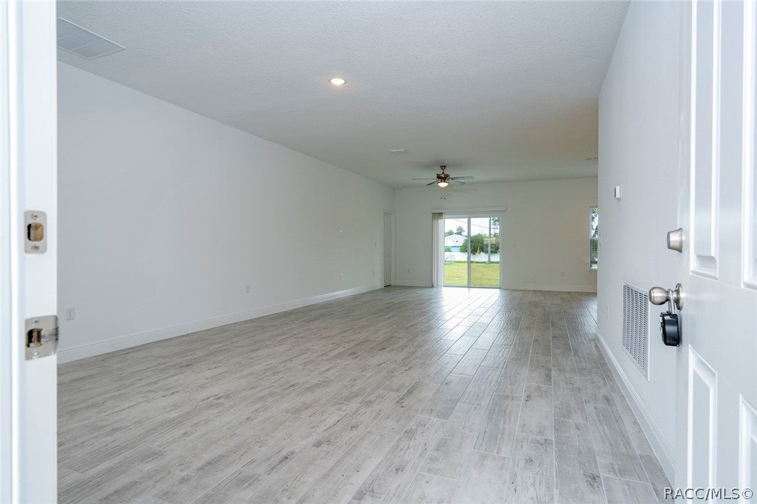 7764 N Darby Dr, Citrus Springs, FL 34433 photo