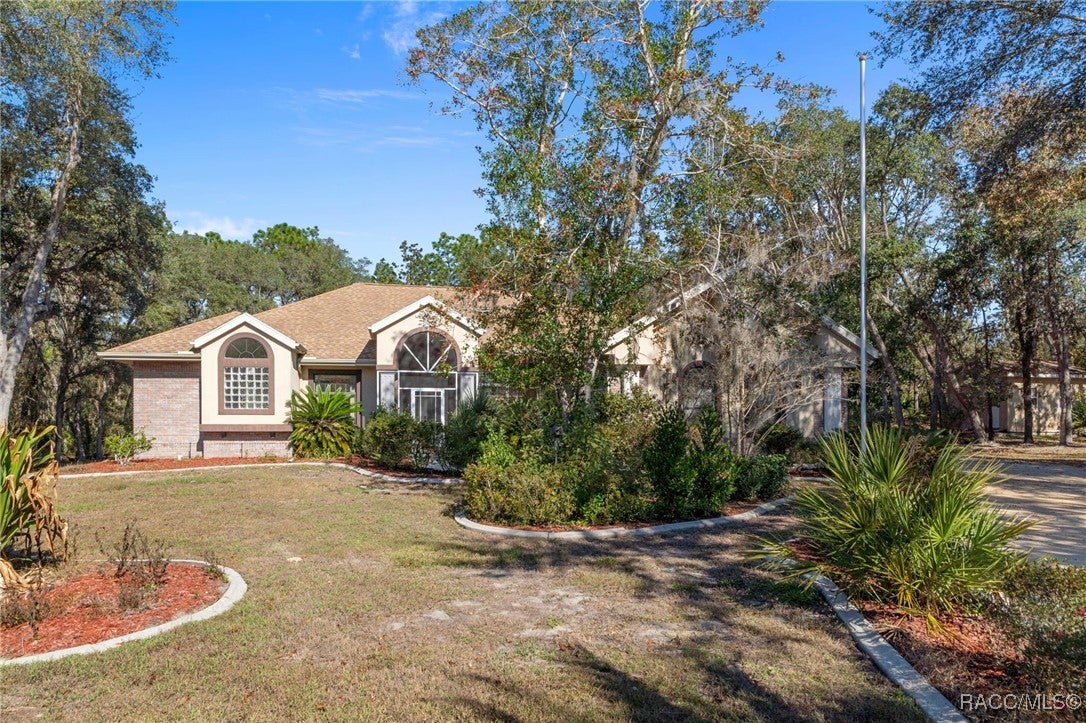3135 Buckhorn Dr, Beverly Hills, FL 34465