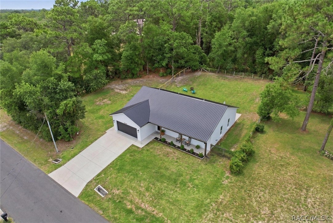 5476 W Paul Bryant Dr, Crystal River, FL 34429 photo