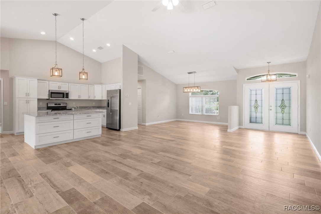 2209 N Annapolis Ave, Hernando, FL 34442 photo