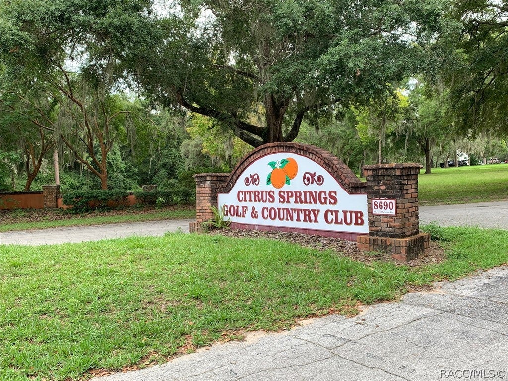 547 W Homeway Loop, Citrus Springs, FL 34434 photo