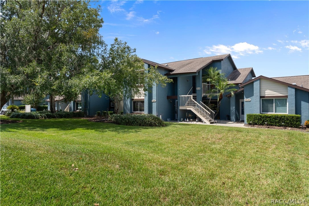7518 Saint Andrews Blvd, Weeki Wachee, FL 34613 photo