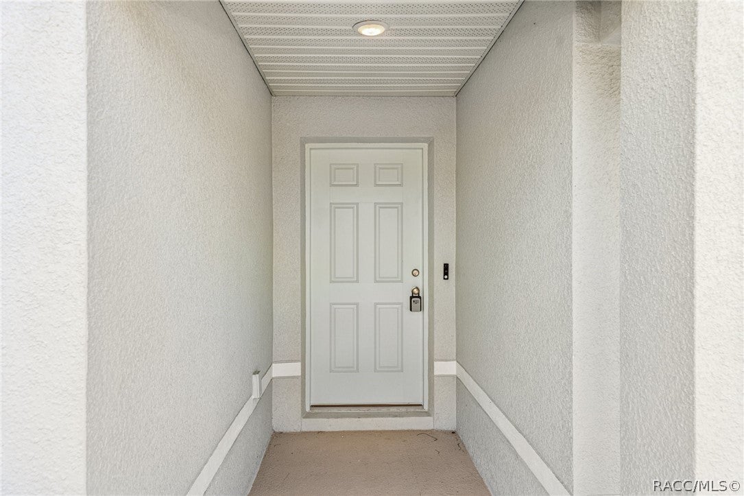 10565 N G Martinelli Blvd, Citrus Springs, FL 34433 photo
