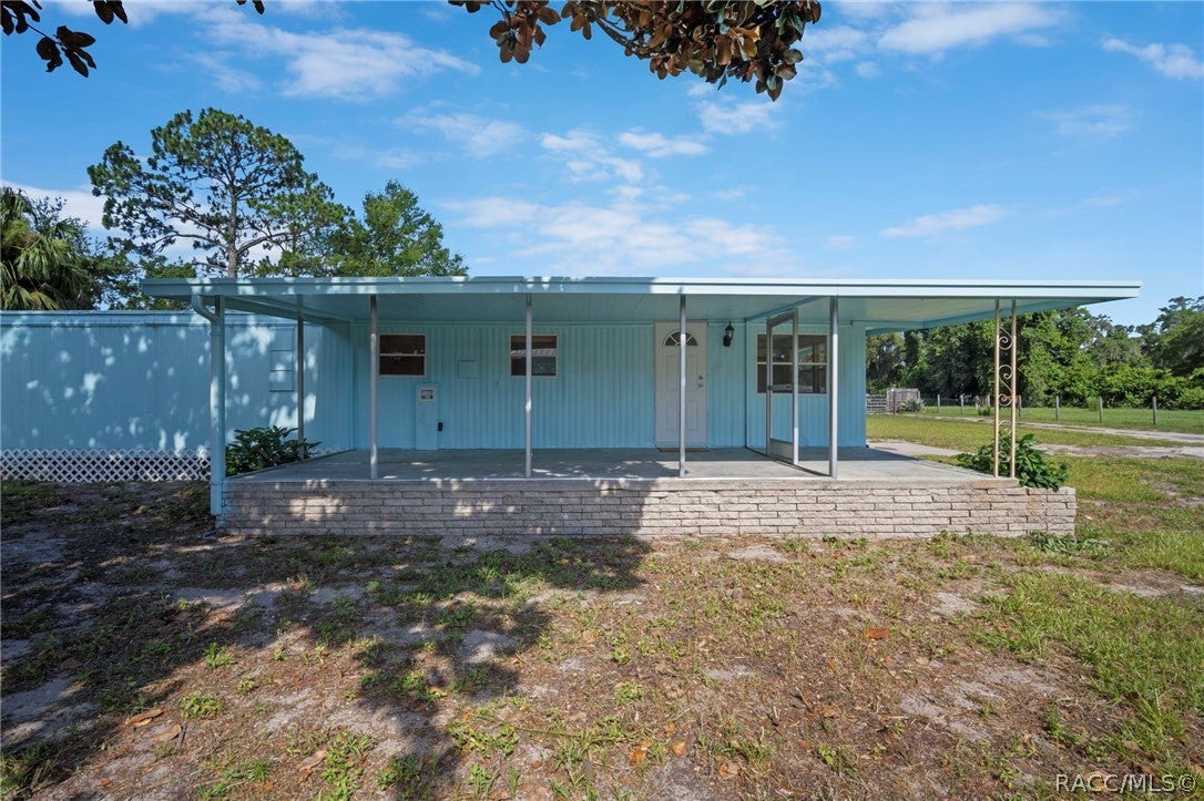 1389 NW 7 Ln, Lake Panasoffkee, FL 33538 photo