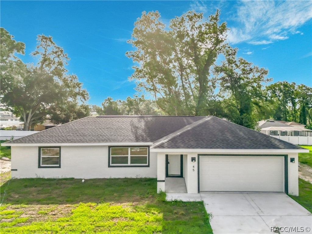 45 Independence Hwy, Inverness, FL 34453