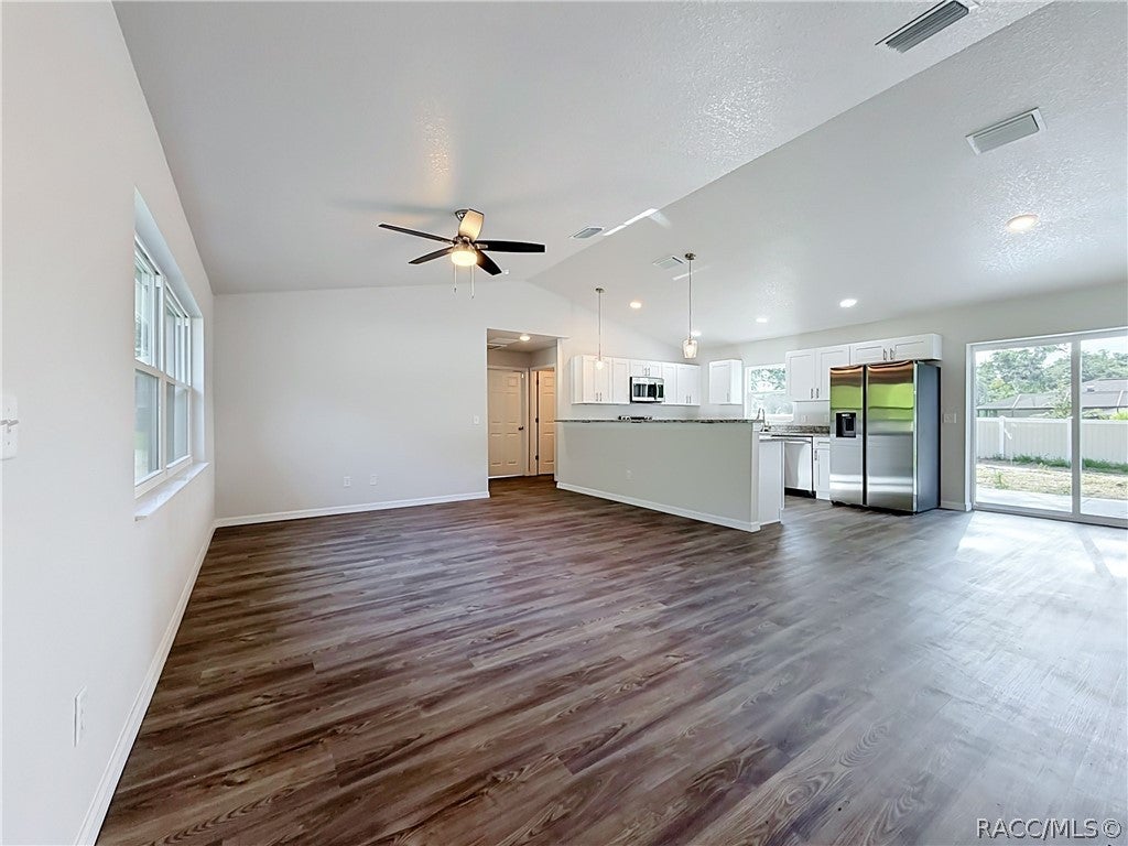 45 N Independence Hwy, Inverness, FL 34453 photo