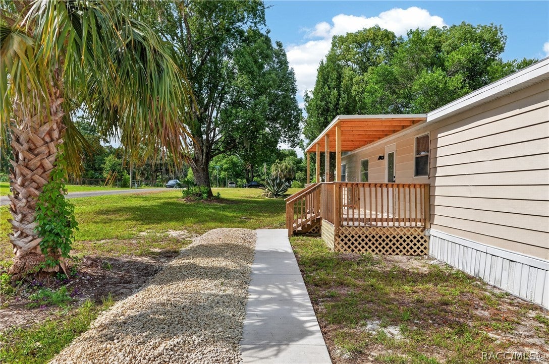 6514 N Tamarind Ave, Hernando, FL 34442 photo