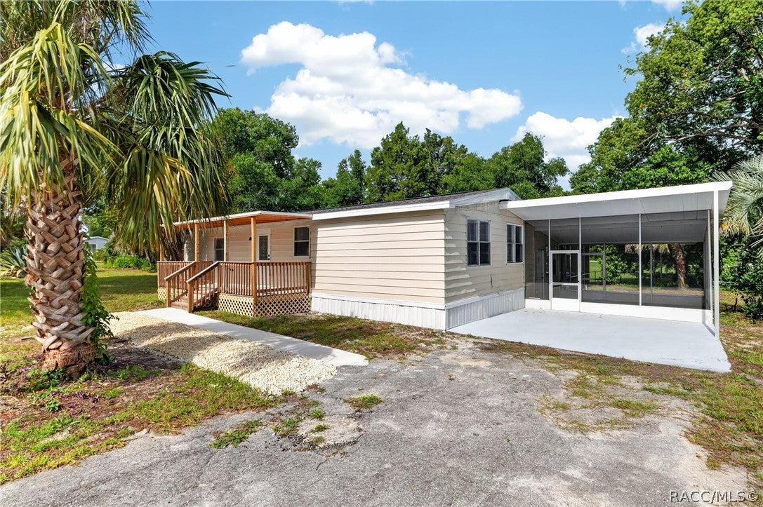 6514 N Tamarind Ave, Hernando, FL 34442 photo