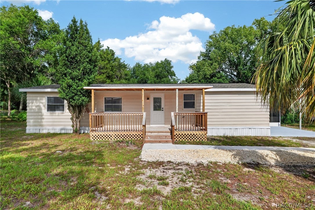 6514 Tamarind Ave, Hernando, FL 34442