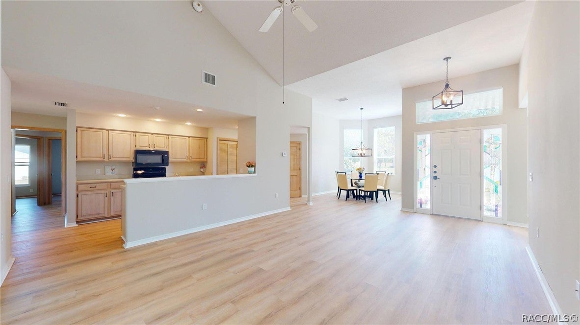 489 E Falconry Ct, Hernando, FL 34442 photo