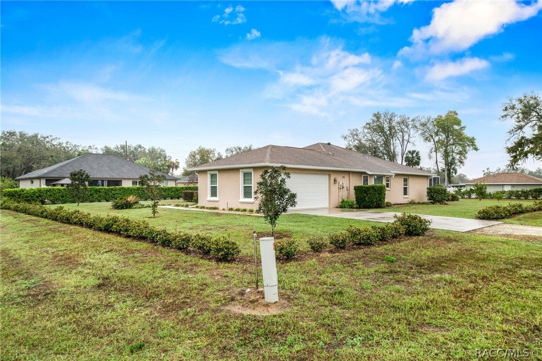 276 N Cunningham Ave, Inverness, FL 34453 photo