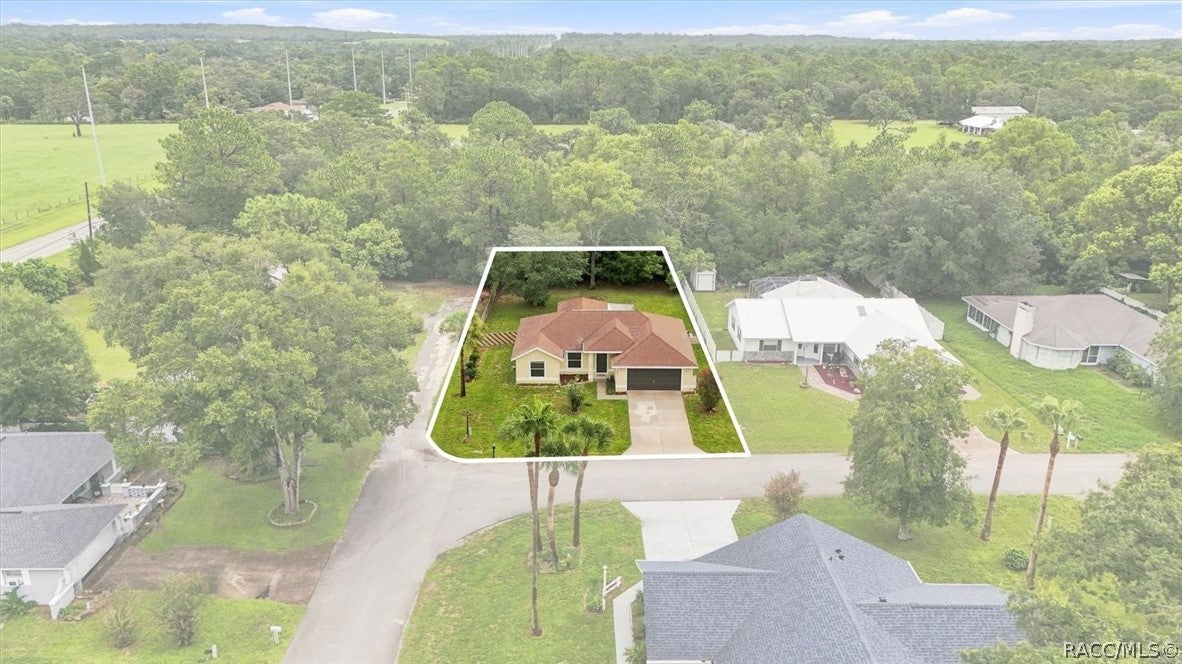 4051 Winding Oaks Dr, Homosassa, FL 34446