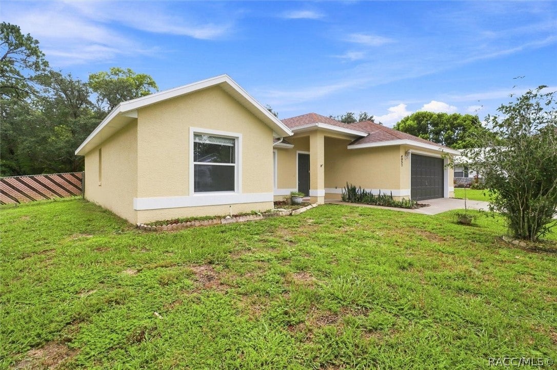 4051 S Winding Oaks Dr, Homosassa, FL 34446 photo