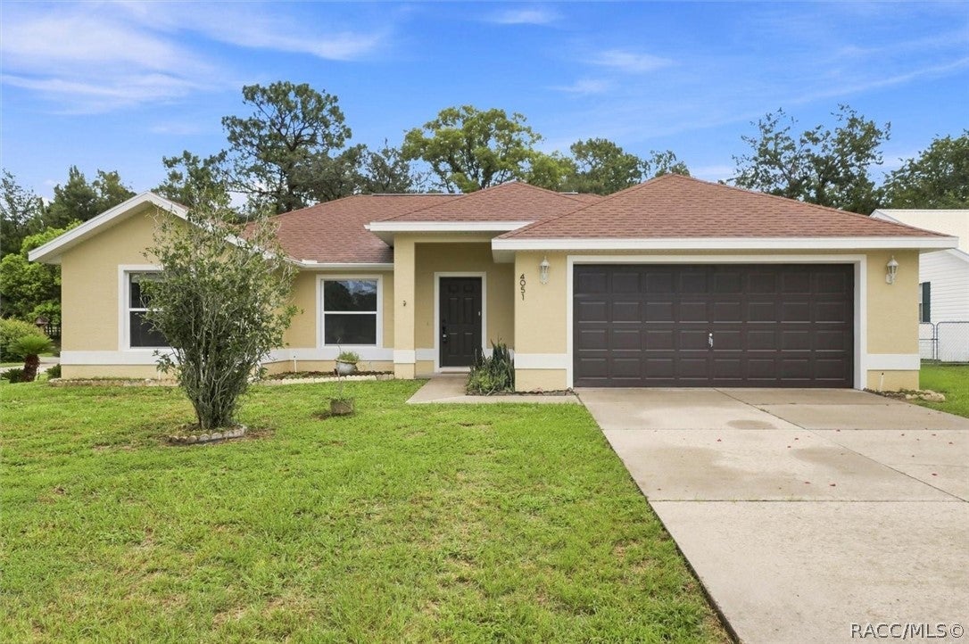 4051 S Winding Oaks Dr, Homosassa, FL 34446 photo