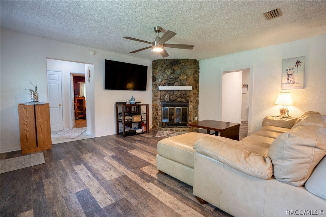 6046 E Loring Ln, Inverness, FL 34452 photo