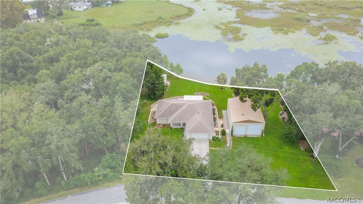 7732 E Pocono Dr, Inverness, FL 34450 photo