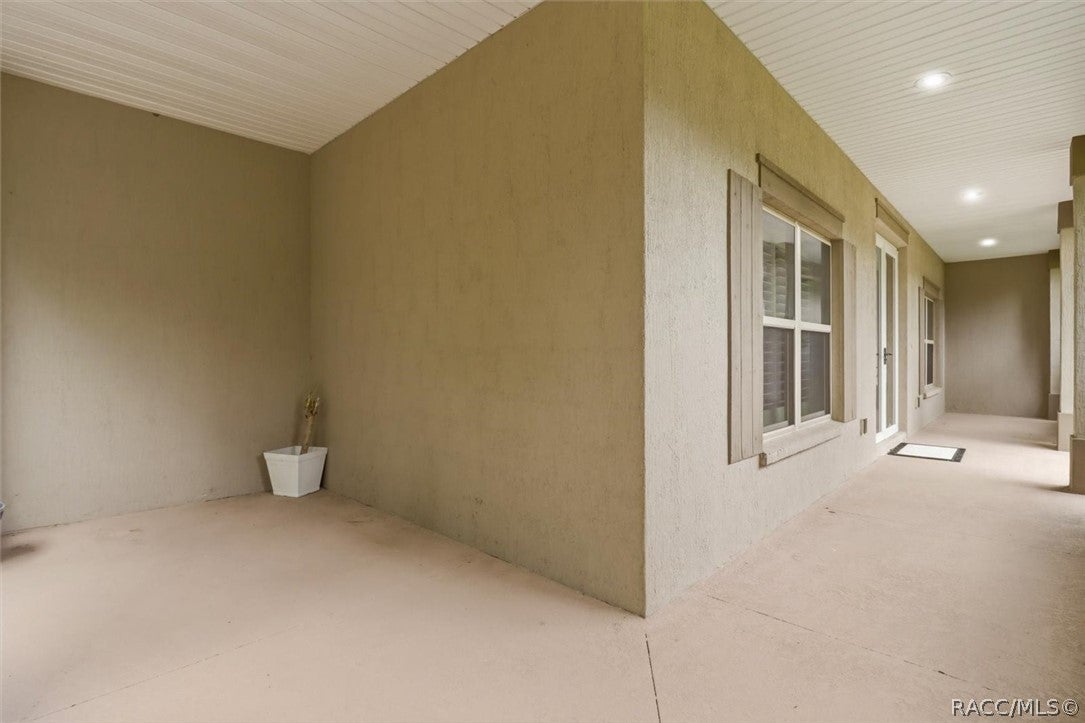 2463 W Axelwood Dr, Beverly Hills, FL 34465 photo