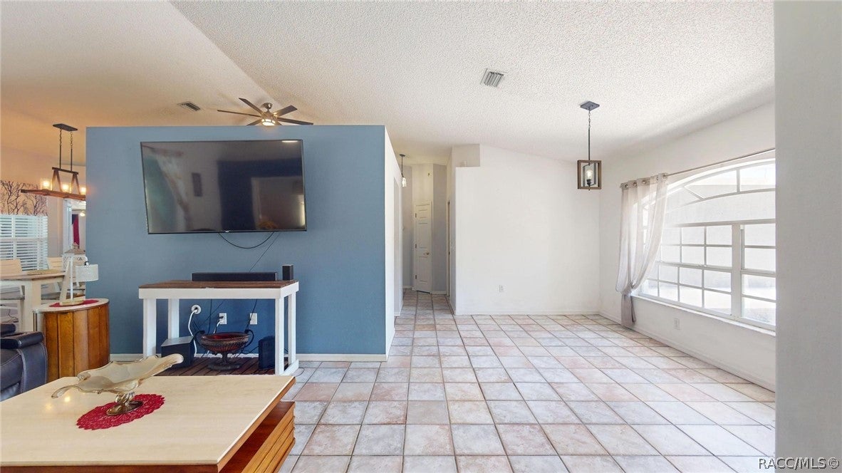 2685 W Apricot Dr, Beverly Hills, FL 34465 photo