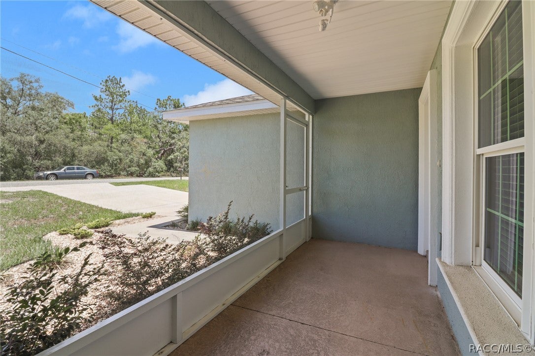 10383 N G Martinelli Blvd, Dunnellon, FL 34433 photo