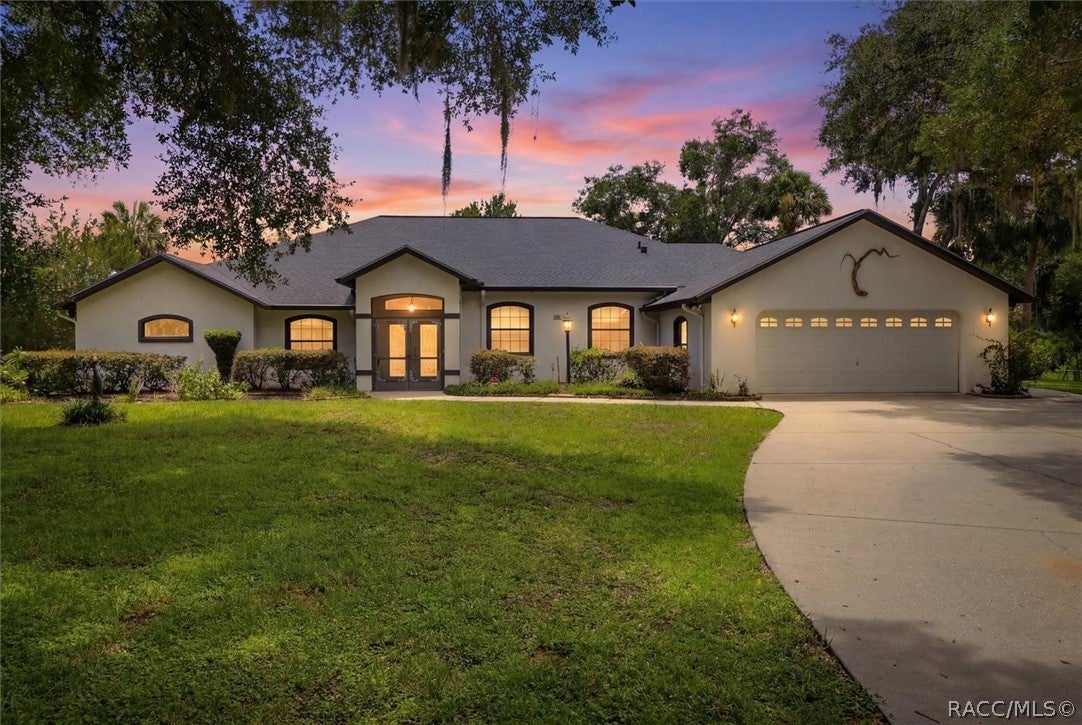 8500 Dawn Ct, Inverness, FL 34450