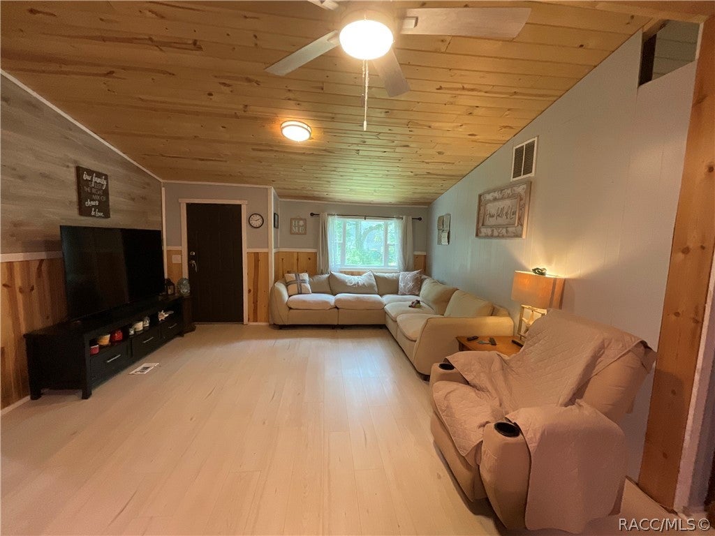 1409 Andrew St, Inverness, FL 34453 photo