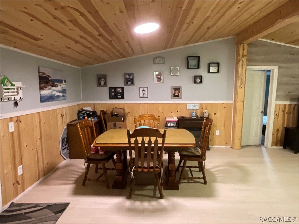 1409 Andrew St, Inverness, FL 34453 photo