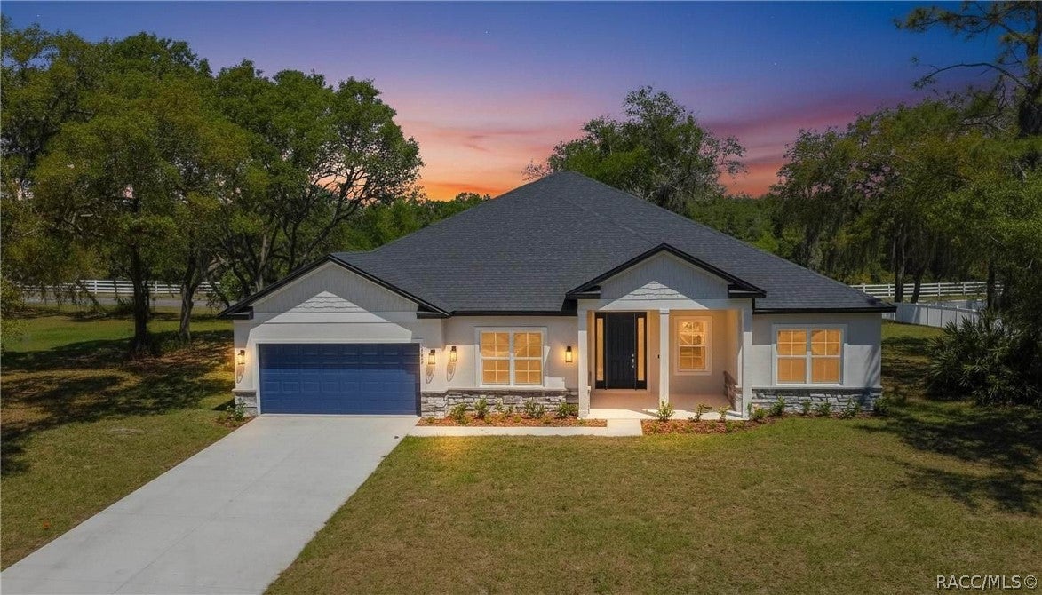 9695 Baymeadows Dr, Inverness, FL 34450