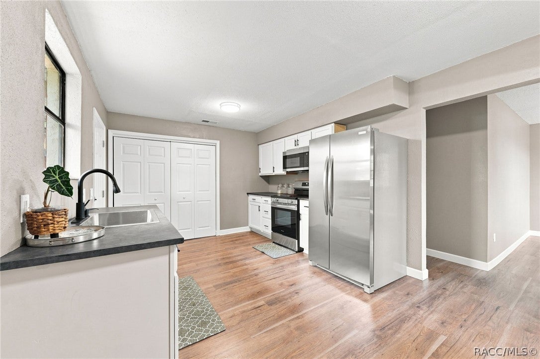 841 NW 7 St, Webster, FL 33597 photo