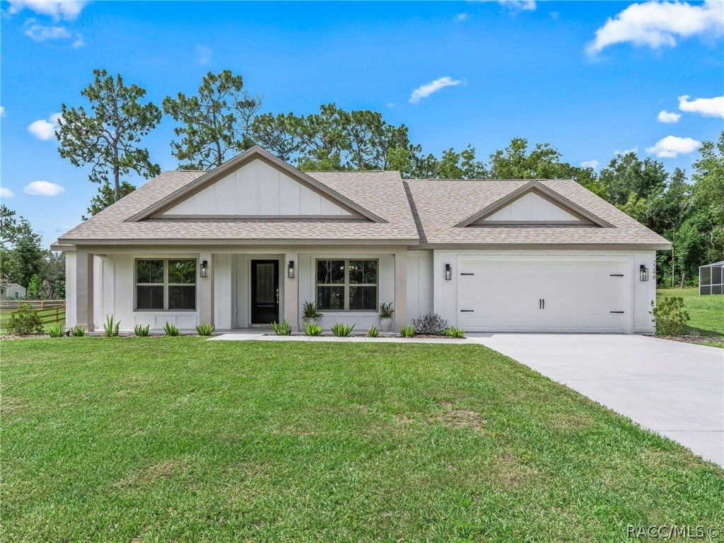 2248 Newhaven St, Inverness, FL 34453
