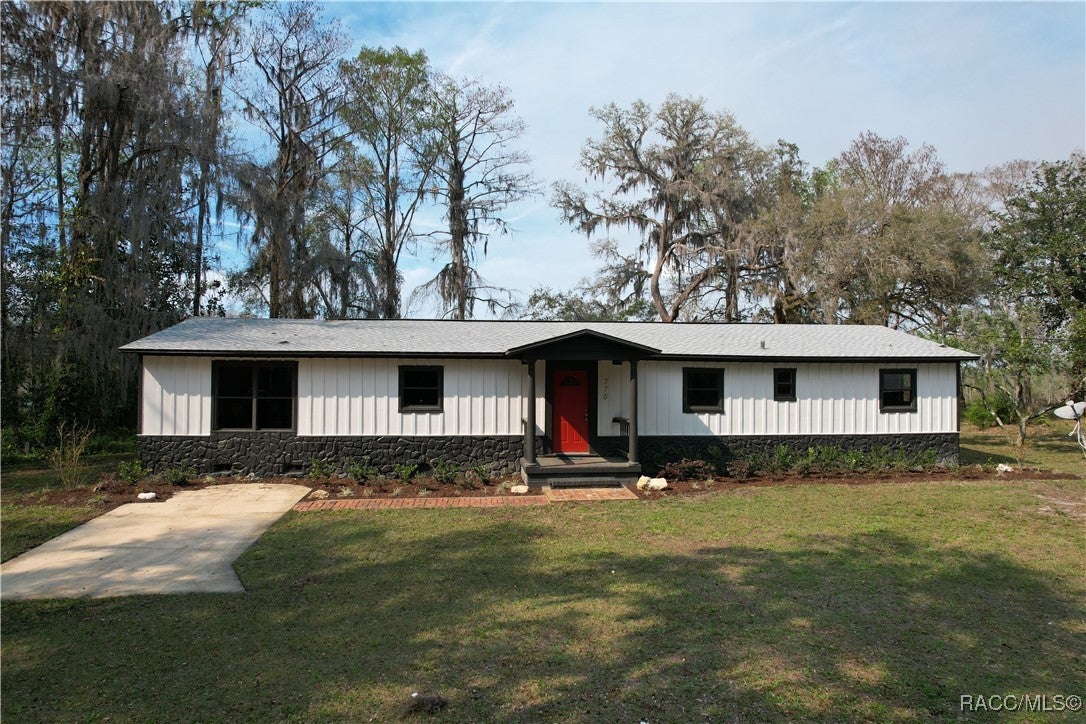 770 N Lori Pt, Inverness, FL 34453 photo