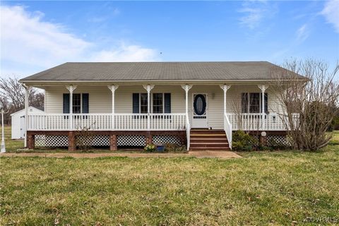 Single Family Residence in Dunnsville VA 275 Old Howerton Road.jpg