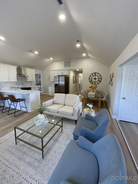 Single Family Residence in Caret VA 471 Pedro Pitts Road 3.jpg