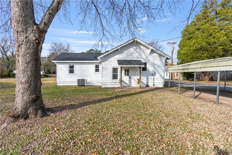 Single Family Residence in Essex VA 612 Cralle Avenue 34.jpg