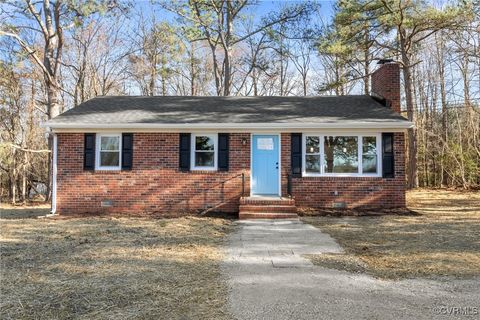 Single Family Residence in Bruington VA 454 Norwood Road.jpg