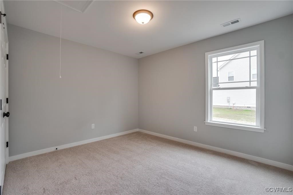 Single Family Residence in Tappahannock VA 113 Logan Way 22.jpg
