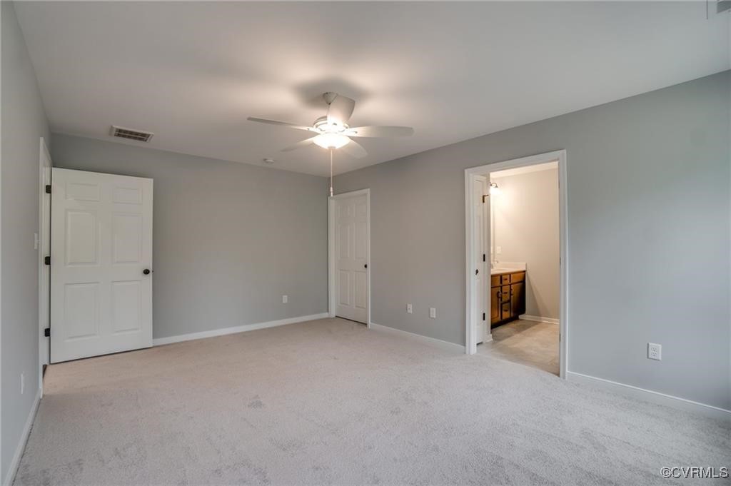 Single Family Residence in Tappahannock VA 113 Logan Way 16.jpg