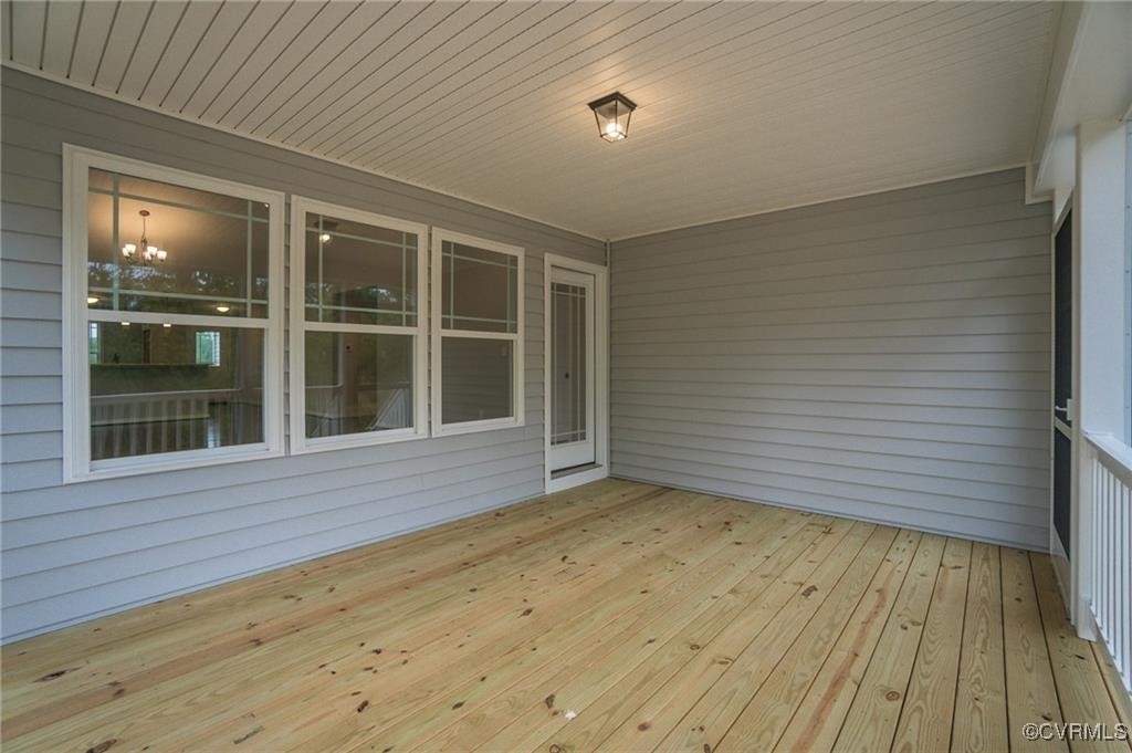 Single Family Residence in Tappahannock VA 113 Logan Way 25.jpg