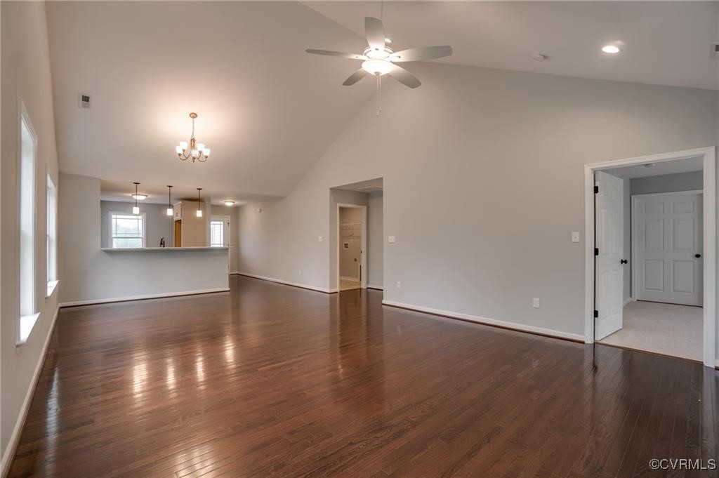 Single Family Residence in Tappahannock VA 113 Logan Way 11.jpg