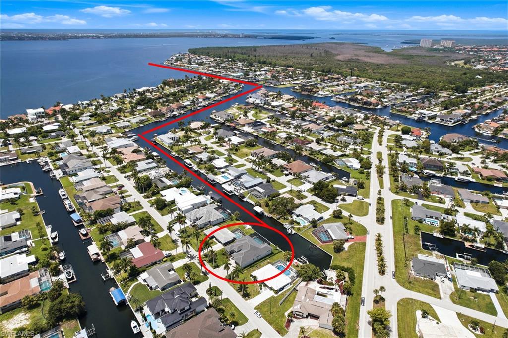 5314 Bayshore Ave, Cape Coral, FL 33904 photo