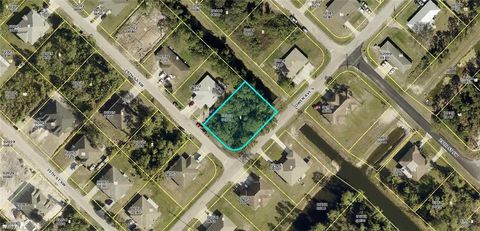  in LEHIGH ACRES FL 5104/5106 29th ST.jpg