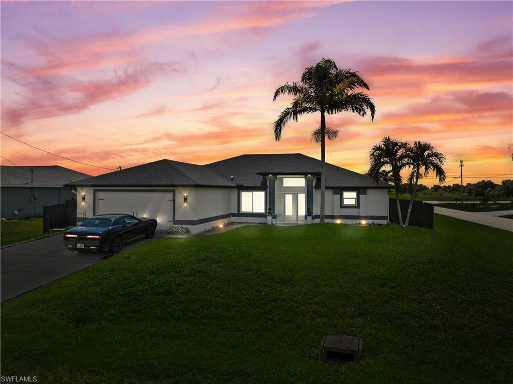 1834 7 Pl, Cape Coral, FL 33993