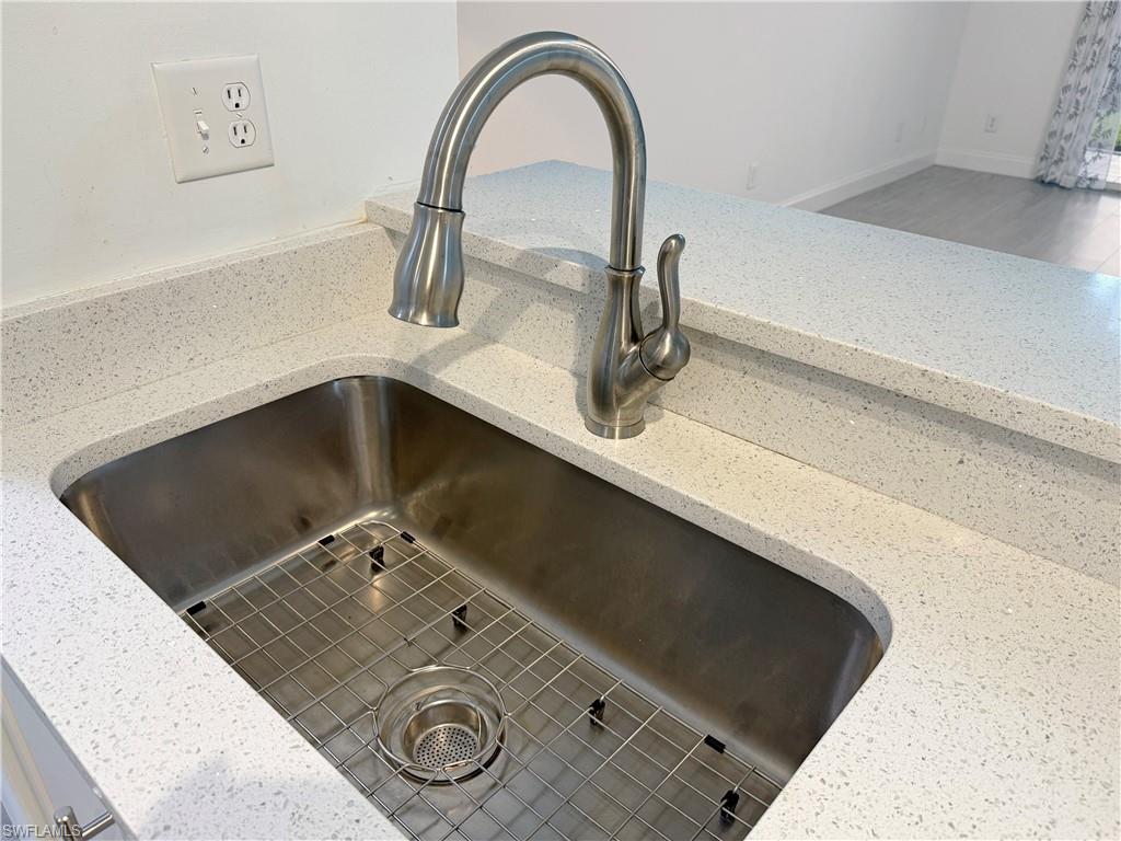 125 Wading Bird Cir #106, Naples, FL 34110 photo